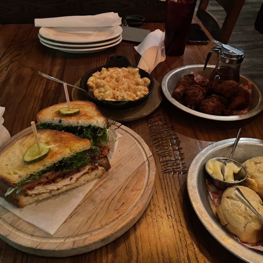 The Eagle OTR - Fried Chicken BLT Sandwich Mac and Cheese Homemade Biscuits Drumsticks - American Near Me - Cincinnati, Ohio The Eagle OTR - Fried Chicken BLT Sandwich Mac and Cheese Homemade Biscuits Drumsticks - American Near Me - Cincinnati, Ohio