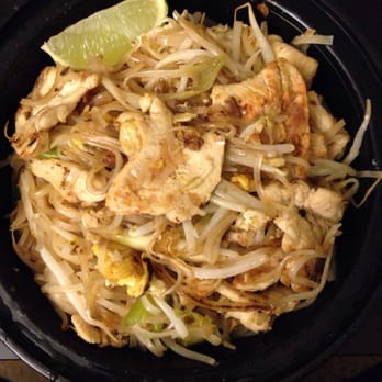 Thai Express - Pad thai w/ chicken - Thai Near Me - Gaithersburg, Maryland