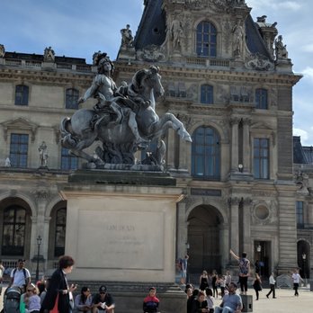 Pyramide du Louvre - Landmarks & Historical Buildings Near Me - Paris, 75 Pyramide du Louvre - Landmarks & Historical Buildings Near Me - Paris, 75