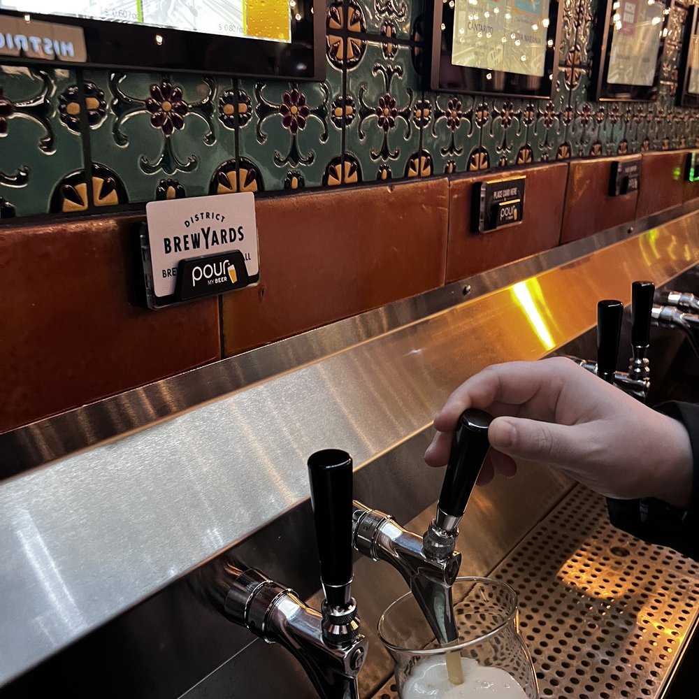 District Brew Yards - Beer taps - Brewpubs Near Me - Wheeling, Illinois District Brew Yards - Beer taps - Brewpubs Near Me - Wheeling, Illinois