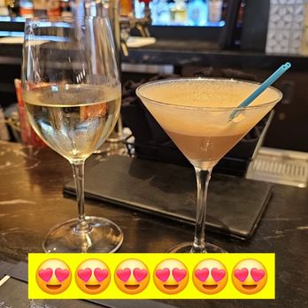Sandcastles - Sports Bars Near Me - Miramar Beach, Florida