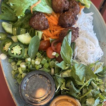Anousone - Laotian Near Me - Overland Park, Kansas