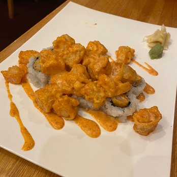 Akai Hana - Dynamite Roll - Japanese Near Me - Columbus, Ohio