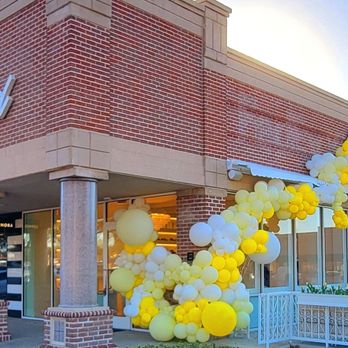 La La Land - Sunday, Feb 25, 2024 Grand Opening. Hours are now extended until 7PM. - Cafes Near Me - Plano, Texas