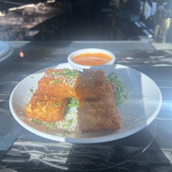 Nunzi's - Mac & Cheese Bars - Italian Near Me - Farmingdale, New York
