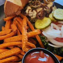 Beer Cheese Burger