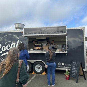 Locals Donuts - Located outside of JC Tractor Supply - Food Trucks Near Me - Albany, Oregon