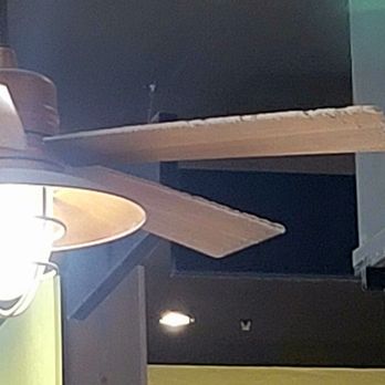 Pinchers - Discusting ceiling fan covered in junk. When is the last time this was cleaned? - Seafood Near Me - Venice, Florida Pinchers - Discusting ceiling fan covered in junk. When is the last time this was cleaned? - Seafood Near Me - Venice, Florida