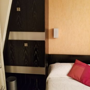 Hôtel Alison - Hotels Near Me - Paris, 75