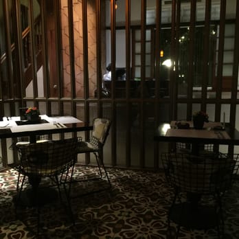 The Henry Hotel Manila - Hotels Near Me - Pasay, NCR