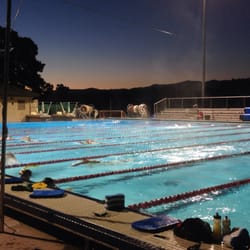 Seaside Dolphins Aquatic Club - Practice time!