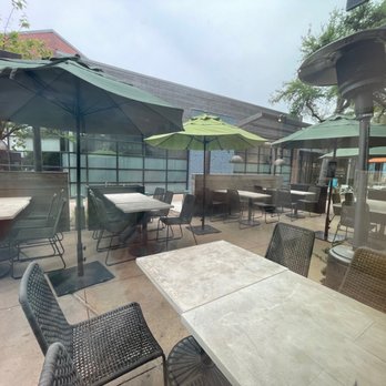bellagreen - Outdoor seating - New American Near Me - Dallas, Texas