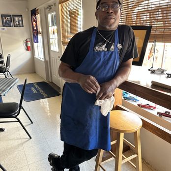 Charlie's BBQ & Catering - Charlie himself! - Barbeque Near Me - Beaumont, Texas Charlie's BBQ & Catering - Charlie himself! - Barbeque Near Me - Beaumont, Texas
