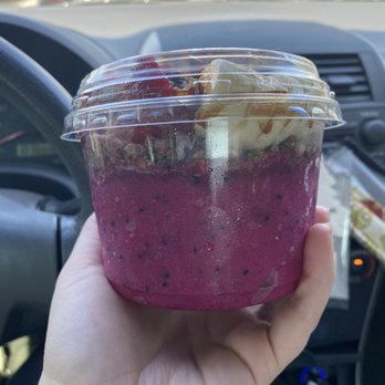 Berry Brand - Create Your Own Bowl - Acai Bowls Near Me - Cerritos, California