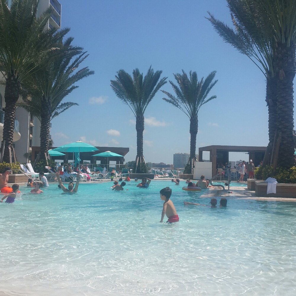 Sandbar - Opal Sands - Resorts Near Me - Clearwater Beach, Florida Sandbar - Opal Sands - Resorts Near Me - Clearwater Beach, Florida
