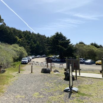 Palomarin Trailhead - Parking lot  at 12:30p on a Saturday - Parks Near Me - Bolinas, California
