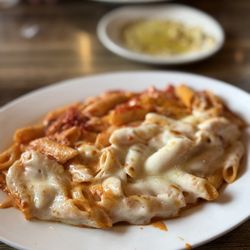 Gios Flying Pizza & Pasta