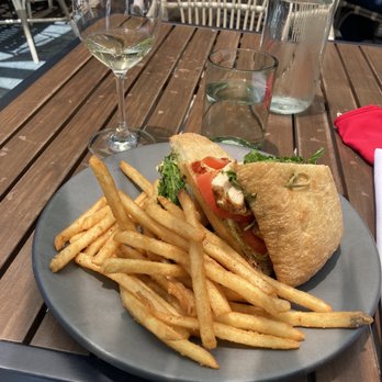 Copper Vine Restaurant - Creole Tomato Sandwich with Grilled Chicken - Wine Bars Near Me - New Orleans, Louisiana