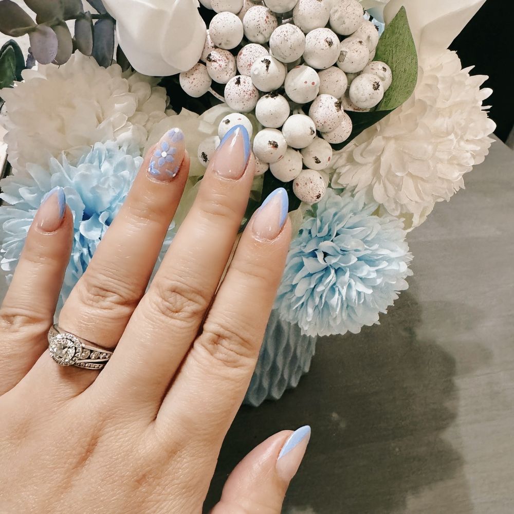 D'Lux Hair & Nails - Nail Salons Near Me - Mountain View, California D'Lux Hair & Nails - Nail Salons Near Me - Mountain View, California
