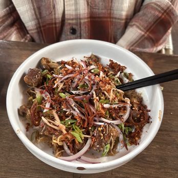 The Dutchess - Spicy Pork Belly Noodles - Cafes Near Me - Ojai, California