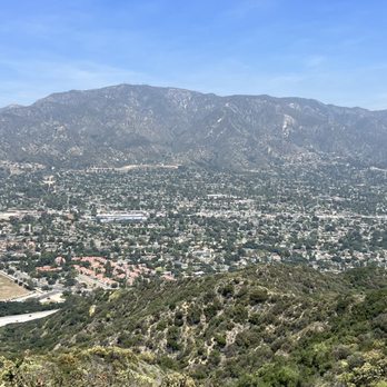 La Tuna Canyon Park - Miles and Miles - Parks Near Me - Sun Valley, California La Tuna Canyon Park - Miles and Miles - Parks Near Me - Sun Valley, California