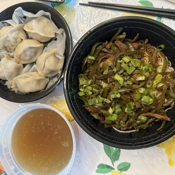 Dumpling Den - Beef dumplings, Shredded beef with pepper noodle soup - Shanghainese Near Me - Fort Lee, New Jersey