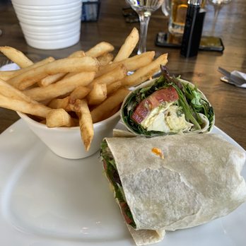 KC's American Kitchen - Vegetarian wrap, hold the diary,and an excellent Vegan option - American Near Me - Windsor, California