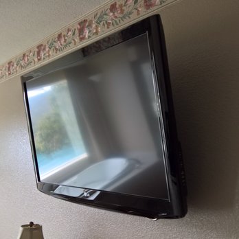 North Cliff Hotel - Television - Hotels Near Me - Fort Bragg, California