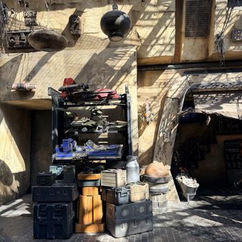 Star Wars: Galaxy's Edge - Amusement Parks Near Me - Anaheim, California