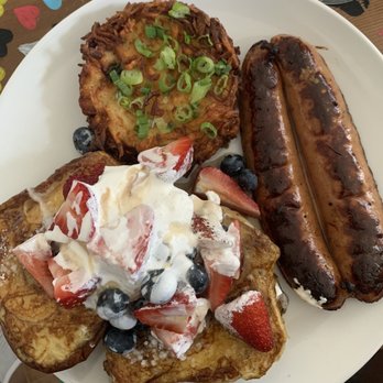 Philomena - Cinnamon Swirl Challa French Toast - Pizza Near Me - Oakland, California Philomena - Cinnamon Swirl Challa French Toast - Pizza Near Me - Oakland, California