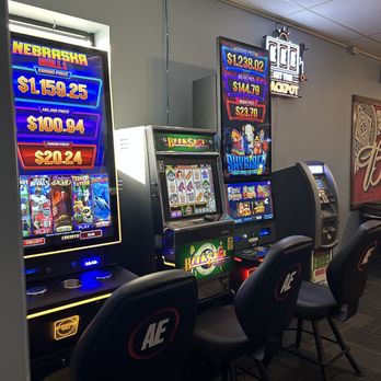 Uptown Saloon - a row of slot machines - Bars Near Me - Greenwood, Nebraska Uptown Saloon - a row of slot machines - Bars Near Me - Greenwood, Nebraska