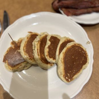 The Original Pancake House - Gluten-free silver dollar pancakes, moist, and delicious! - Breakfast & Brunch Near Me - Orange, California