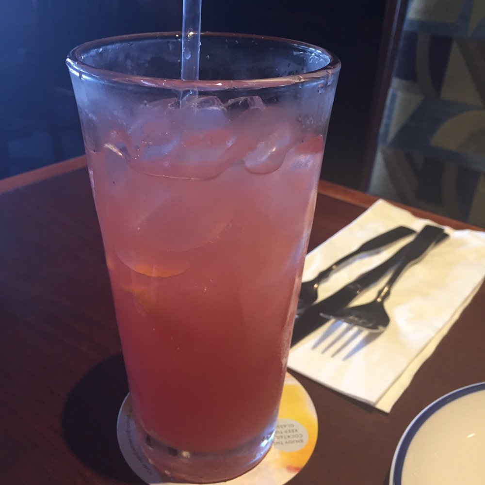 Red Lobster - pink limonade - Seafood Near Me - Miami, Florida