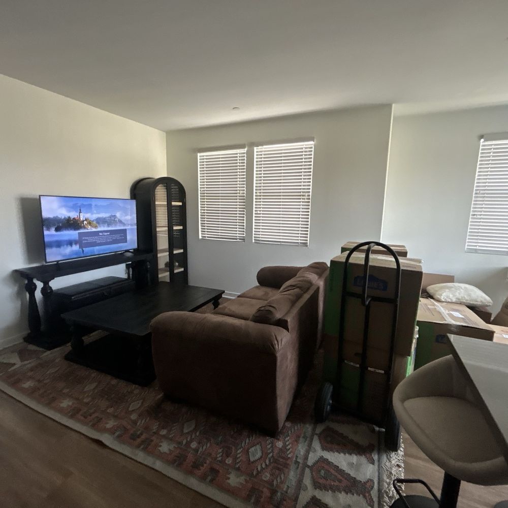 Man With A Truck - Movers Near Me - Irvine, California