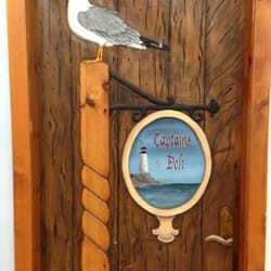Captain's Deli & Spirits - Made-to-order sandwiches, organic + vegan baked goods, local sodas. Local galore!