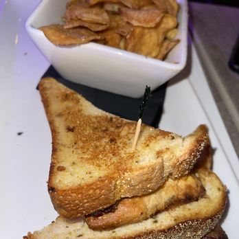 RipTydz - Grilled cheese sandwich - Seafood Near Me - Myrtle Beach, South Carolina