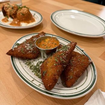 Anna Pizza - Mozzarella sticks - Pizza Near Me - Los Angeles, California