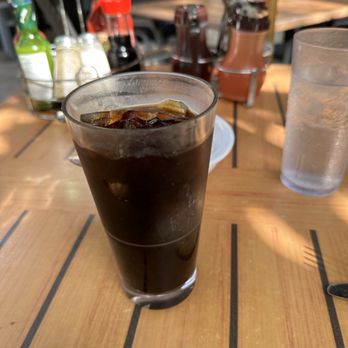 Eggs 'n Things Ko Olina - American Near Me - Kapolei, Hawaii