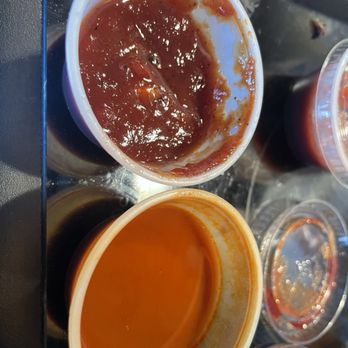Bozo’s Hot Pit Bar-B-Q - Bottom is hot, top is not.... Hot sauce has a big bang to it! - Barbeque Near Me - Mason, Tennessee Bozo’s Hot Pit Bar-B-Q - Bottom is hot, top is not.... Hot sauce has a big bang to it! - Barbeque Near Me - Mason, Tennessee