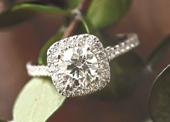 Lilliane\'s Fine Jewellery 2025