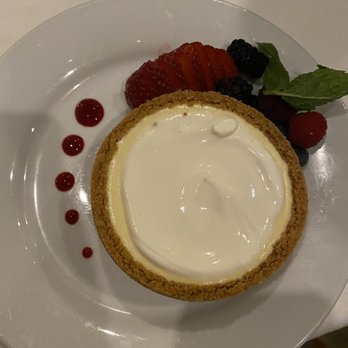 Ruth's Chris Steak House - Cheesecake - Steakhouses Near Me - Pasadena, California