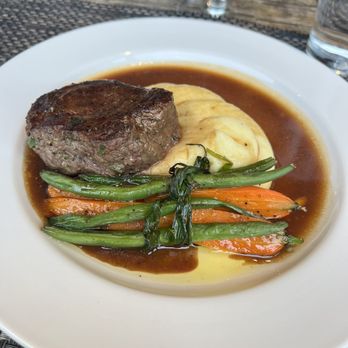 Midtown Table - Seared petite filet - Italian Near Me - Jacksonville, Florida Midtown Table - Seared petite filet - Italian Near Me - Jacksonville, Florida