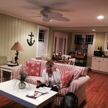 Sea Turtle Cottage - Inside - Guest Houses Near Me - St. Augustine, Florida Sea Turtle Cottage - Inside - Guest Houses Near Me - St. Augustine, Florida