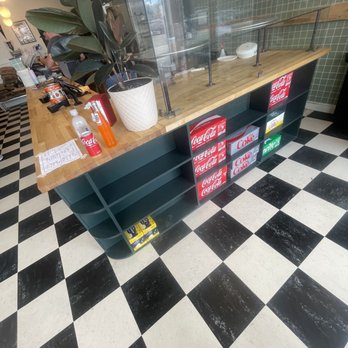 Trophy Pizza - Evendale - Ambiance - Pizza Near Me - Cincinnati, Ohio Trophy Pizza - Evendale - Ambiance - Pizza Near Me - Cincinnati, Ohio