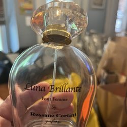 Perfumes 4 U