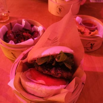 Yen Burger - Japanese Near Me - London, XGL