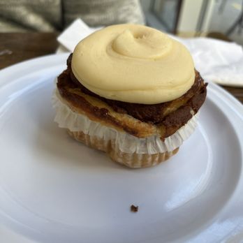 Cafe Lucia - Cinnamon bun? Icing was good but overall just ok. (Wouldn't get it again) - Cafes Near Me - Atlanta, Georgia Cafe Lucia - Cinnamon bun? Icing was good but overall just ok. (Wouldn't get it again) - Cafes Near Me - Atlanta, Georgia