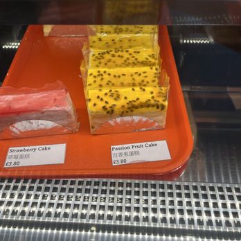 Chinatown Bakery - Tong Tea - Passion fruit cake - Bakeries Near Me - London, XGL