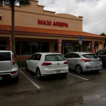 Maxi Arepa - Venezuelan Near Me - Miramar, Florida