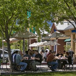 River Oaks Plaza